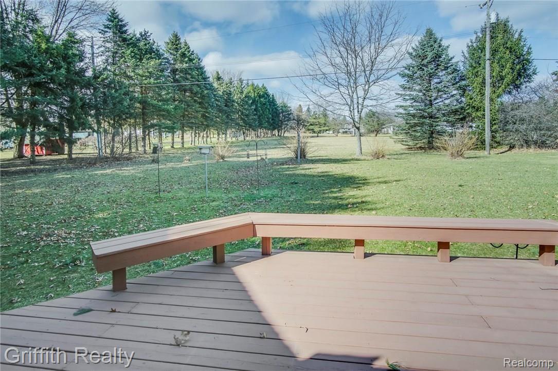 8905 Lee Road Brighton, MI 48116 - Photo 8 of 46 DSC05594Blended.jpg