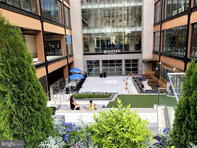 $3,100 | 3830 9th Street North, Unit 709W, Arlington, VA 22203