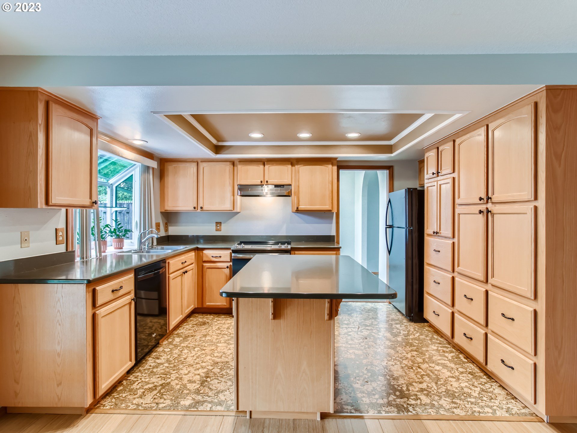 13376 Southwest Chelsea Loop Tigard, OR 97223 - Photo 8 of 28 Gallery Image 8