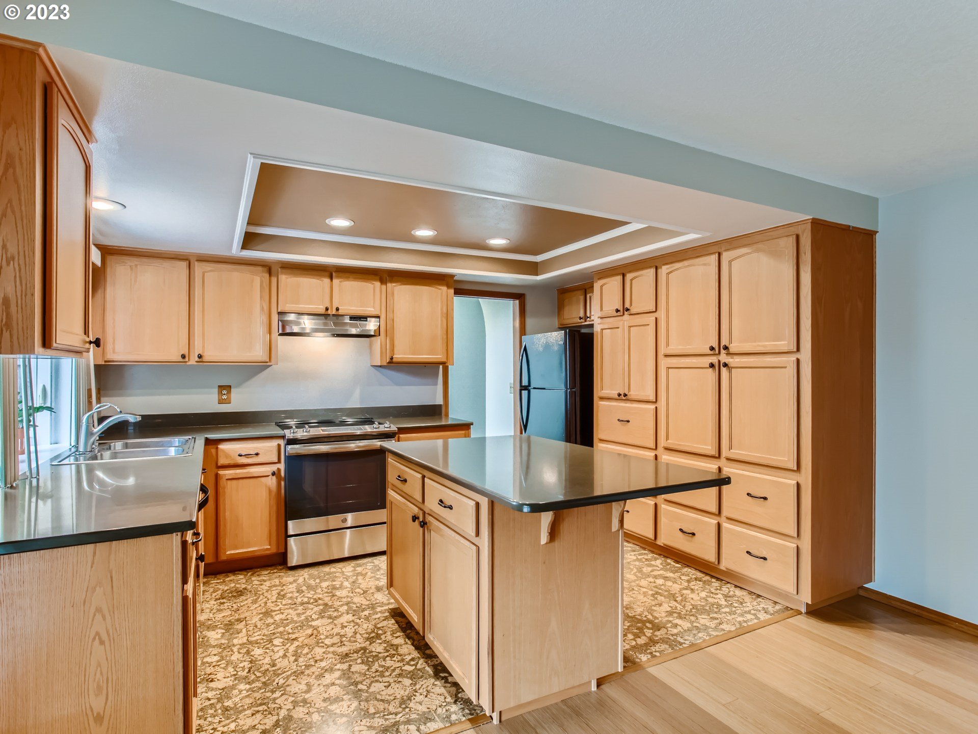 13376 Southwest Chelsea Loop Tigard, OR 97223 - Photo 9 of 28 Gallery Image 9