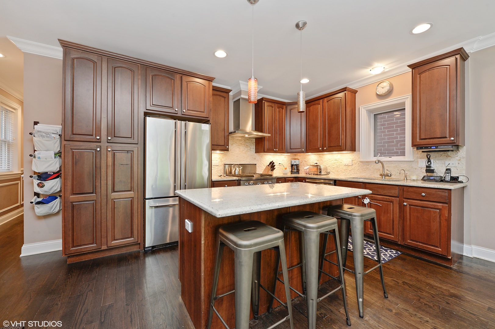 2210 West Addison Street, Unit 1 Chicago, IL 60618 - Photo 2 of 15