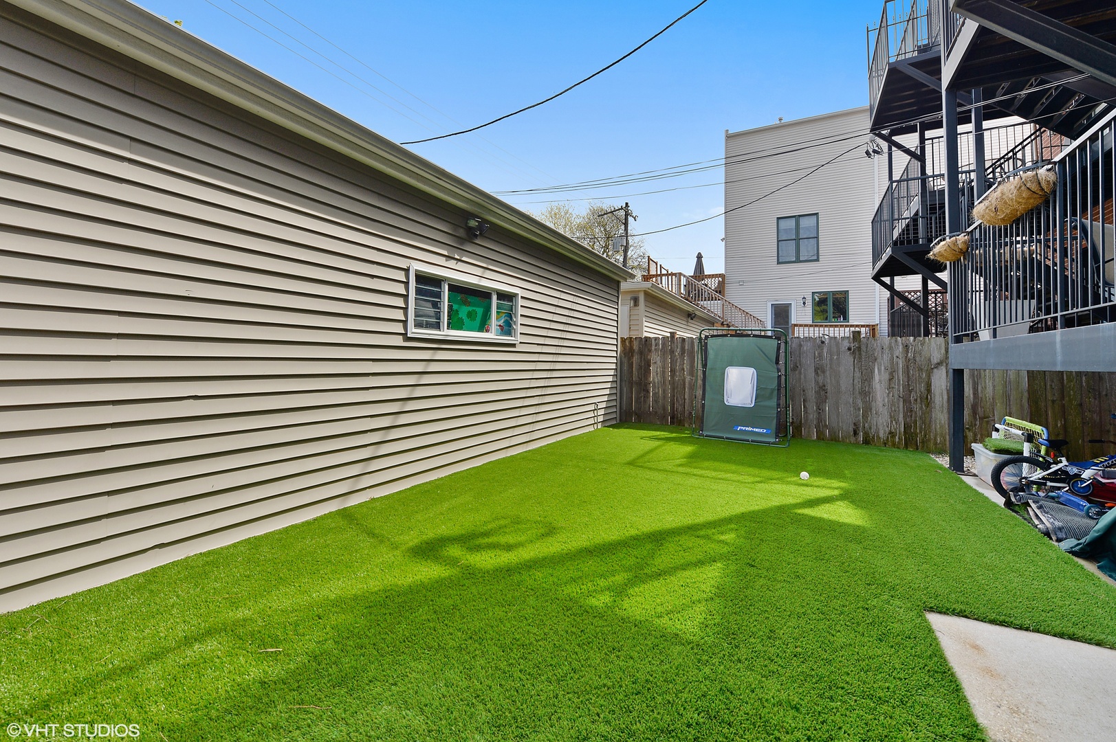 2210 West Addison Street, Unit 1 Chicago, IL 60618 - Photo 14 of 15