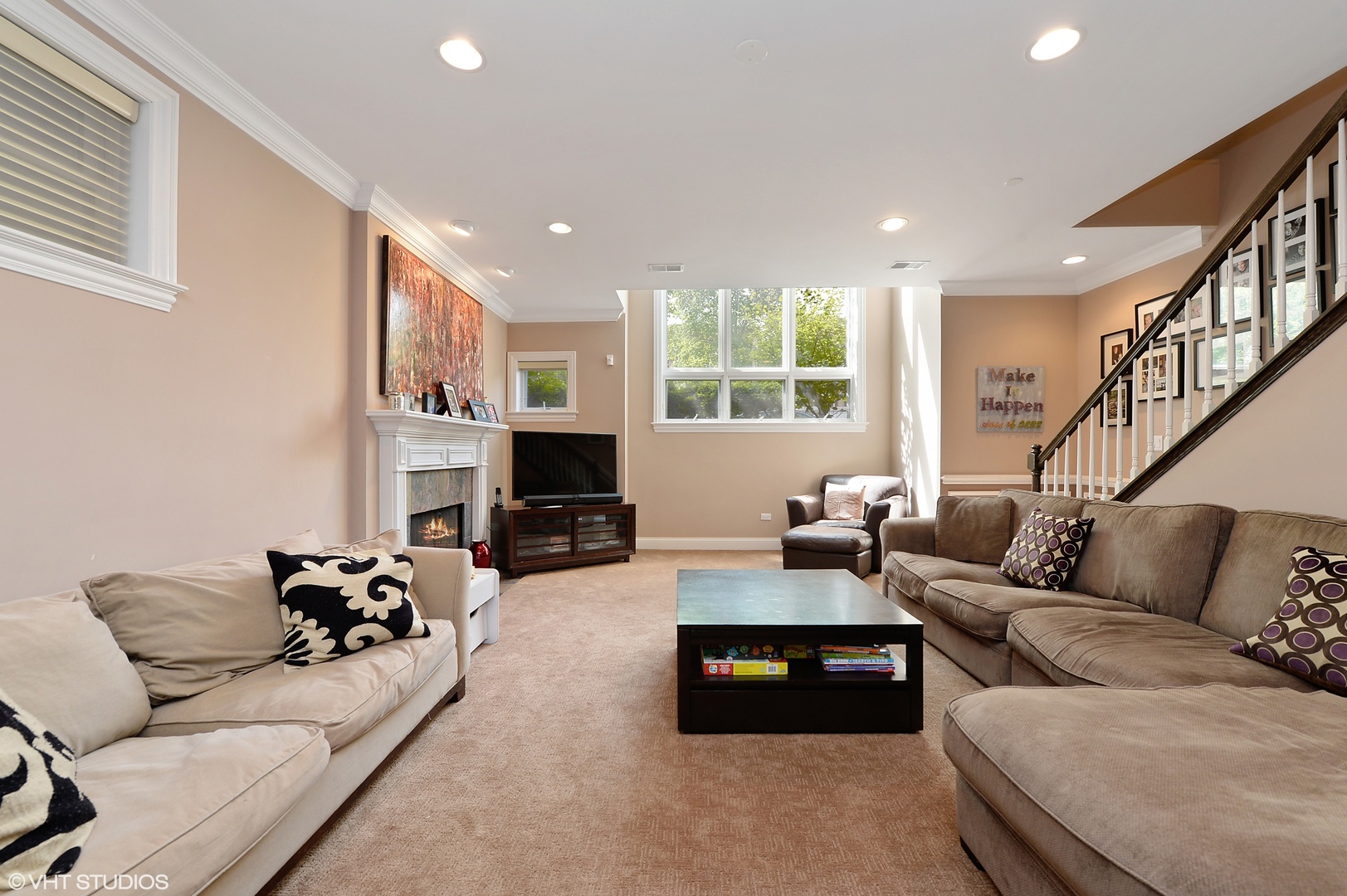 2210 West Addison Street, Unit 1 Chicago, IL 60618 - Photo 4 of 15