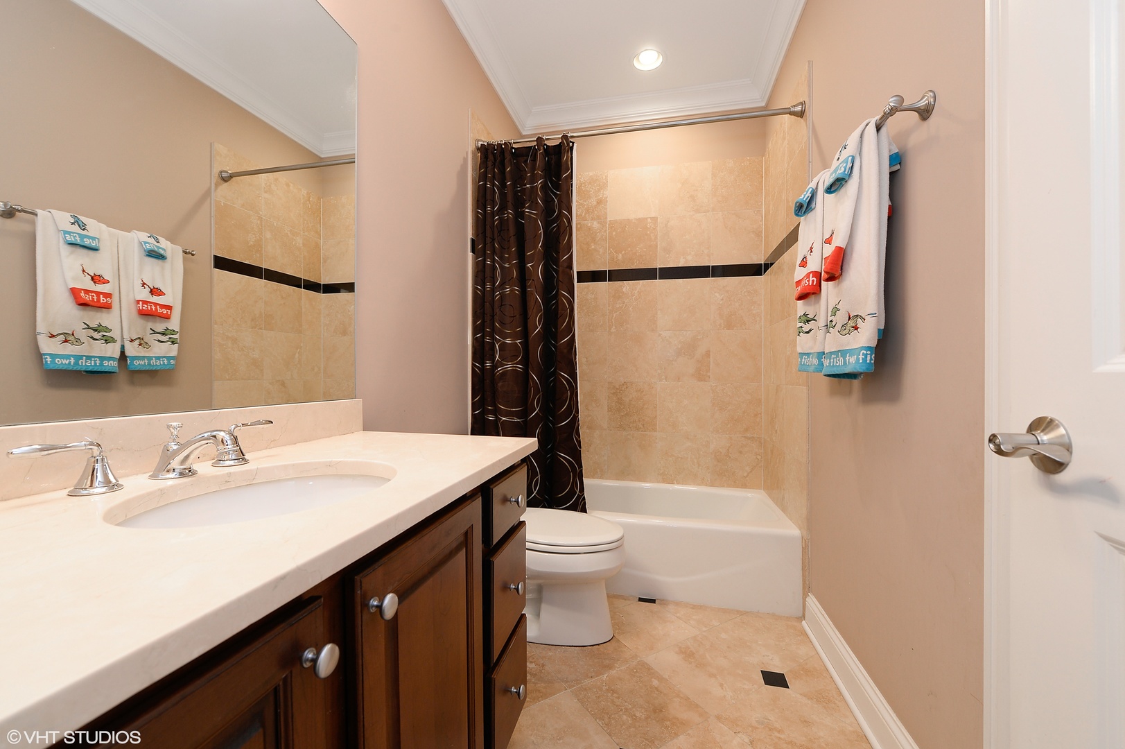 2210 West Addison Street, Unit 1 Chicago, IL 60618 - Photo 10 of 15