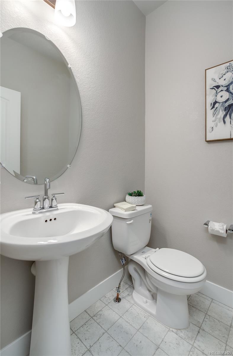 6680 Canosa Street Denver, CO 80221 - Photo 12 of 28