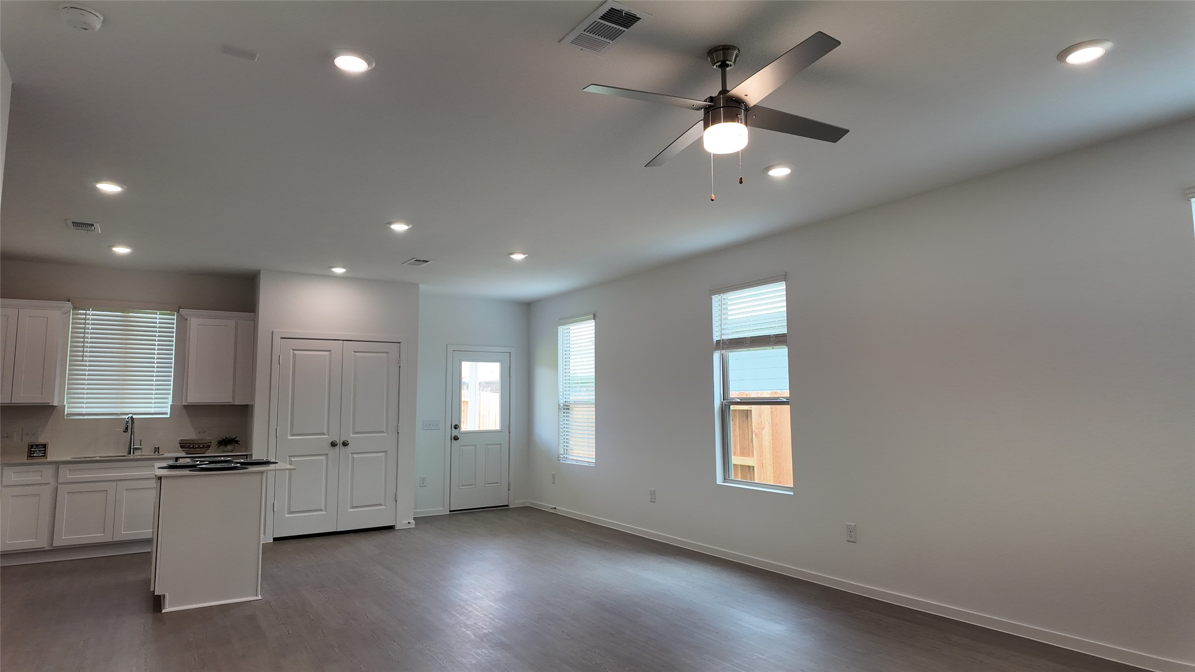 15035 Rustic Moon Road Conroe, TX 77302 - Photo 4 of 19