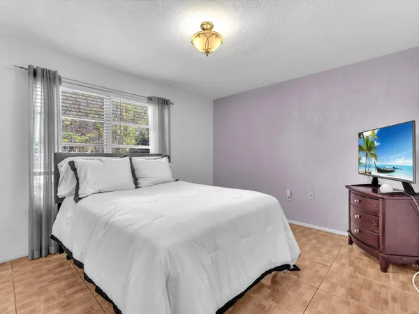 $545,000 | 6772 Camelia Drive, Miramar, FL 33023