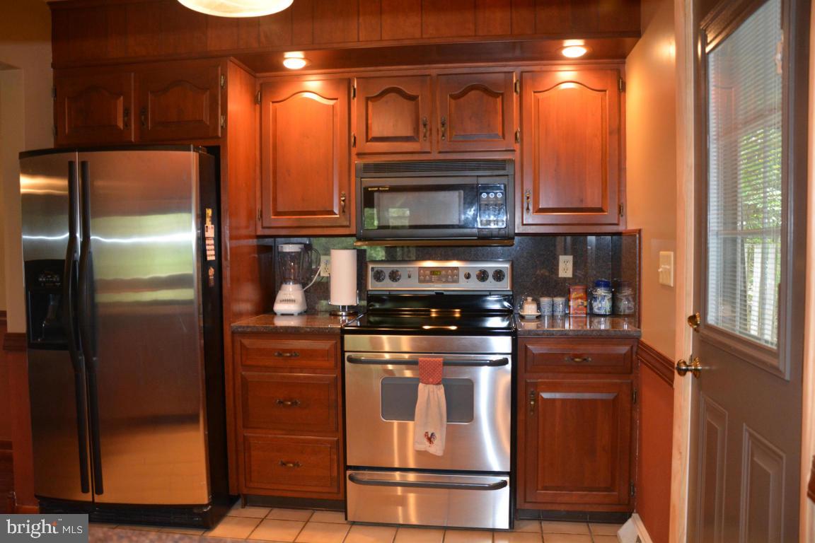 148 Timber Lane Lebanon, PA 17042 - Photo 15 of 29 Gallery Image 15
