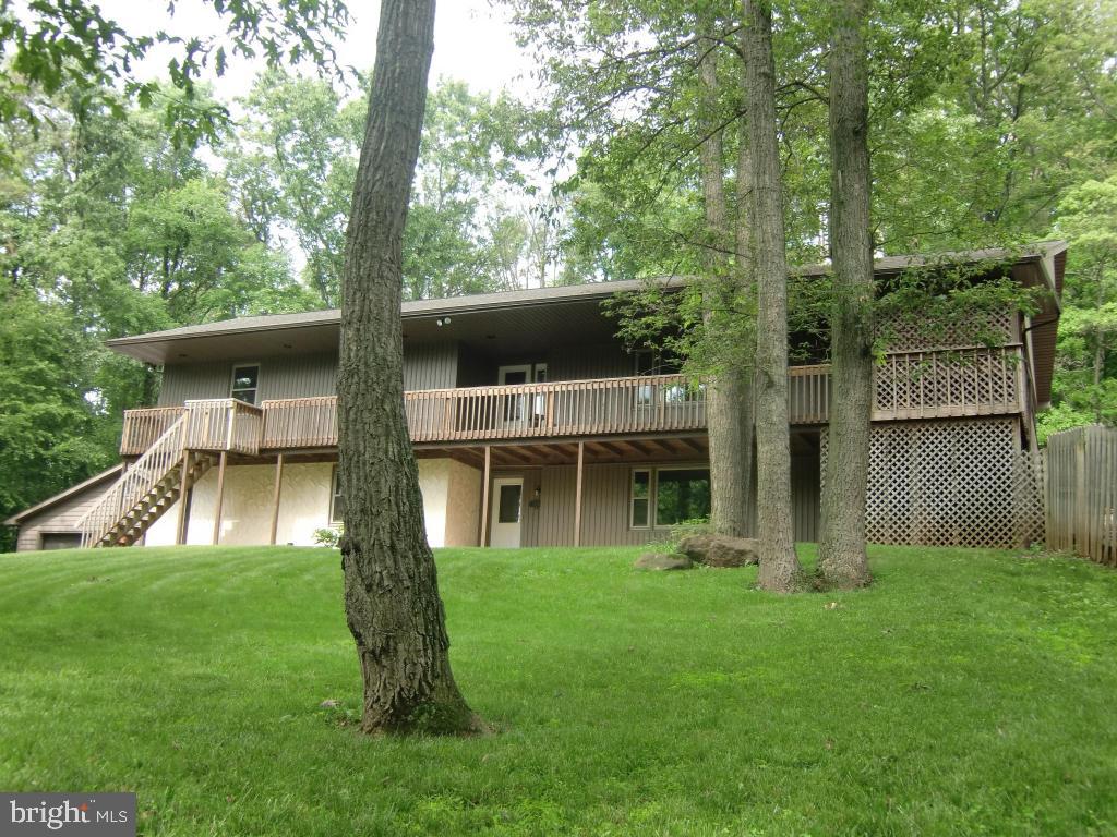 148 Timber Lane Lebanon, PA 17042 - Photo 3 of 29 Gallery Image 3