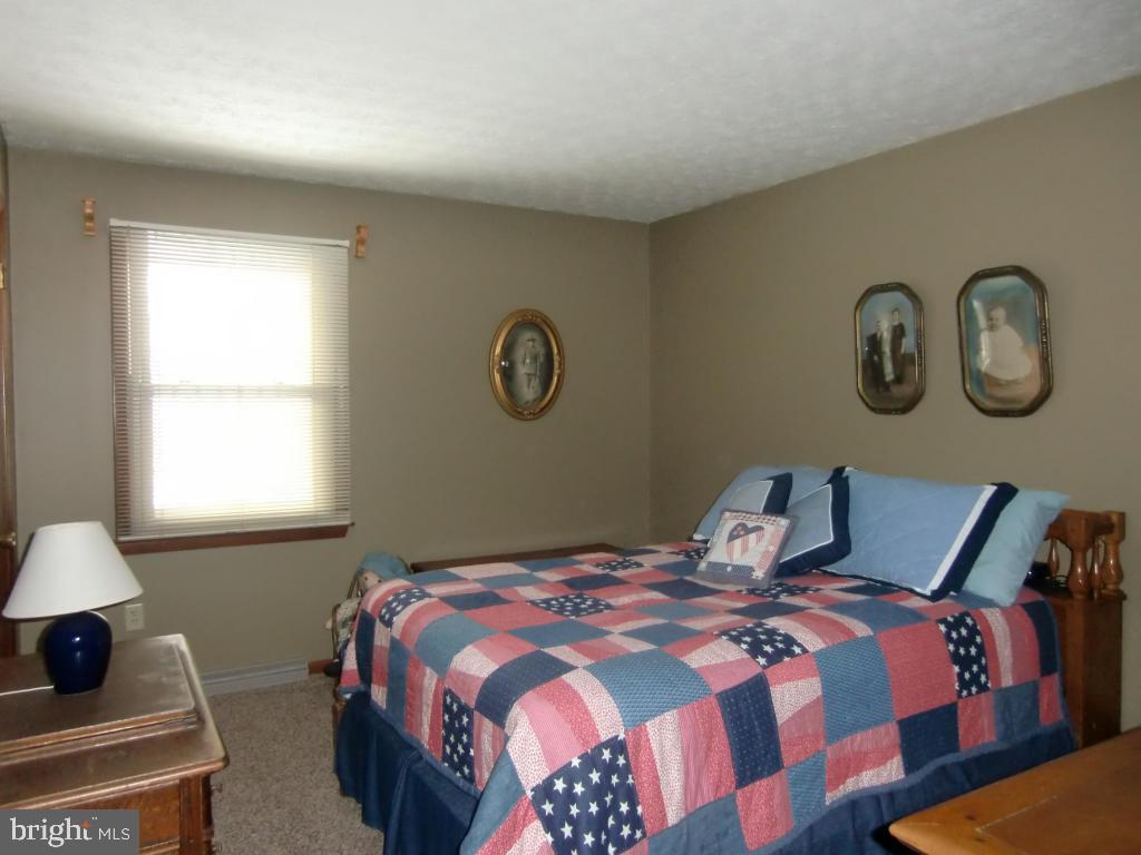 148 Timber Lane Lebanon, PA 17042 - Photo 10 of 29 Gallery Image 10
