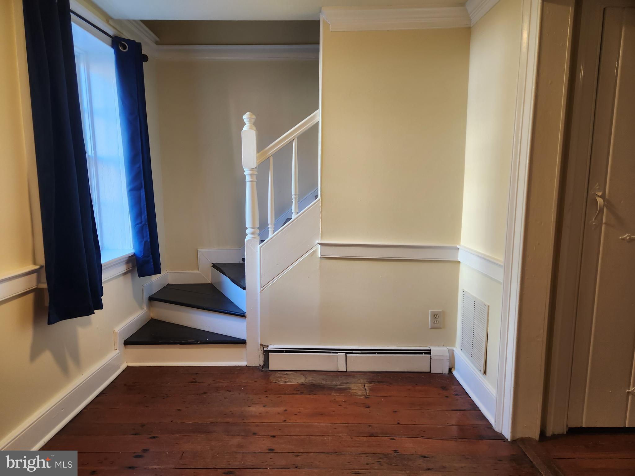 316 Princess Anne Street Fredericksburg, VA 22401 - Photo 4 of 44 a view of entryway with wooden floor