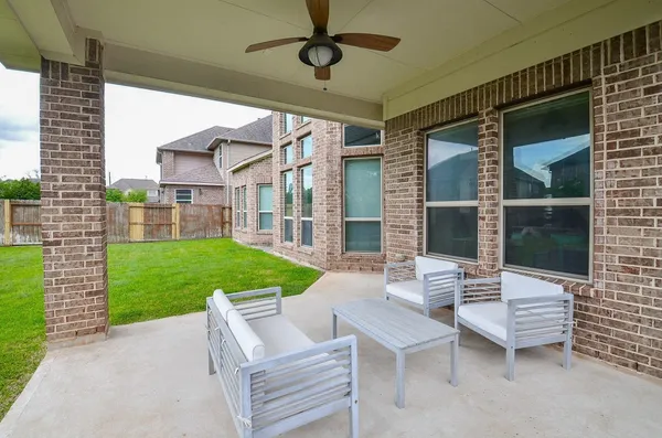 a view of outdoor space yard and patio
