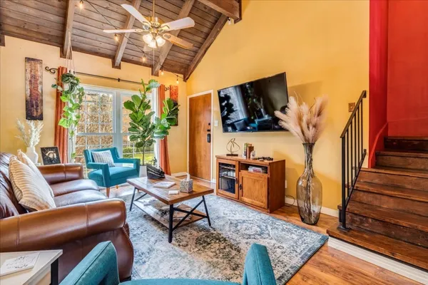 $2,195 | 743 East Oltorf Street, Unit 201, Austin, TX 78704