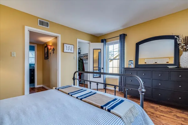 $2,195 | 743 East Oltorf Street, Unit 201, Austin, TX 78704