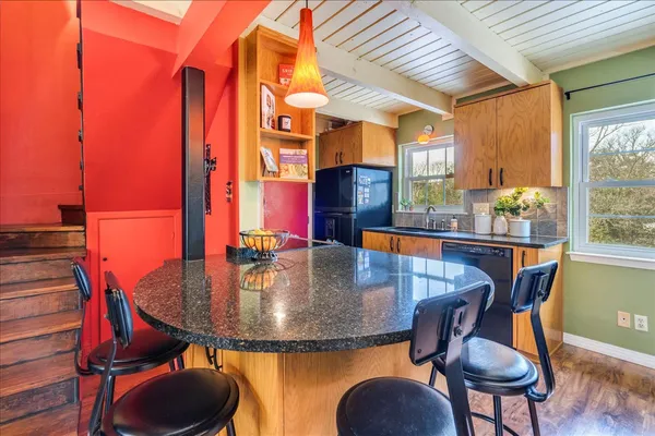 $2,195 | 743 East Oltorf Street, Unit 201, Austin, TX 78704