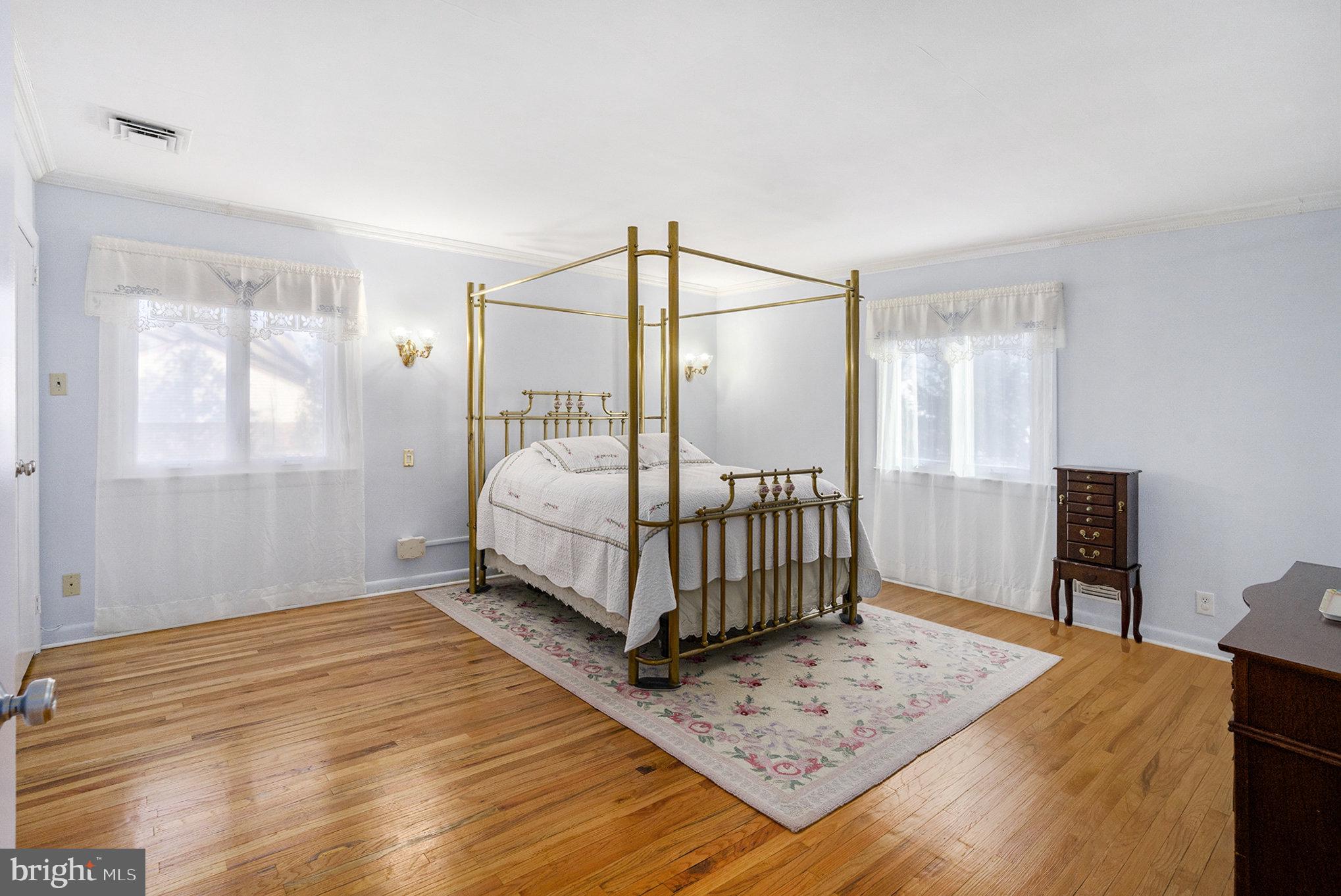 1875 Lippincott Road Huntingdon Valley, PA 19006 - Photo 21 of 46