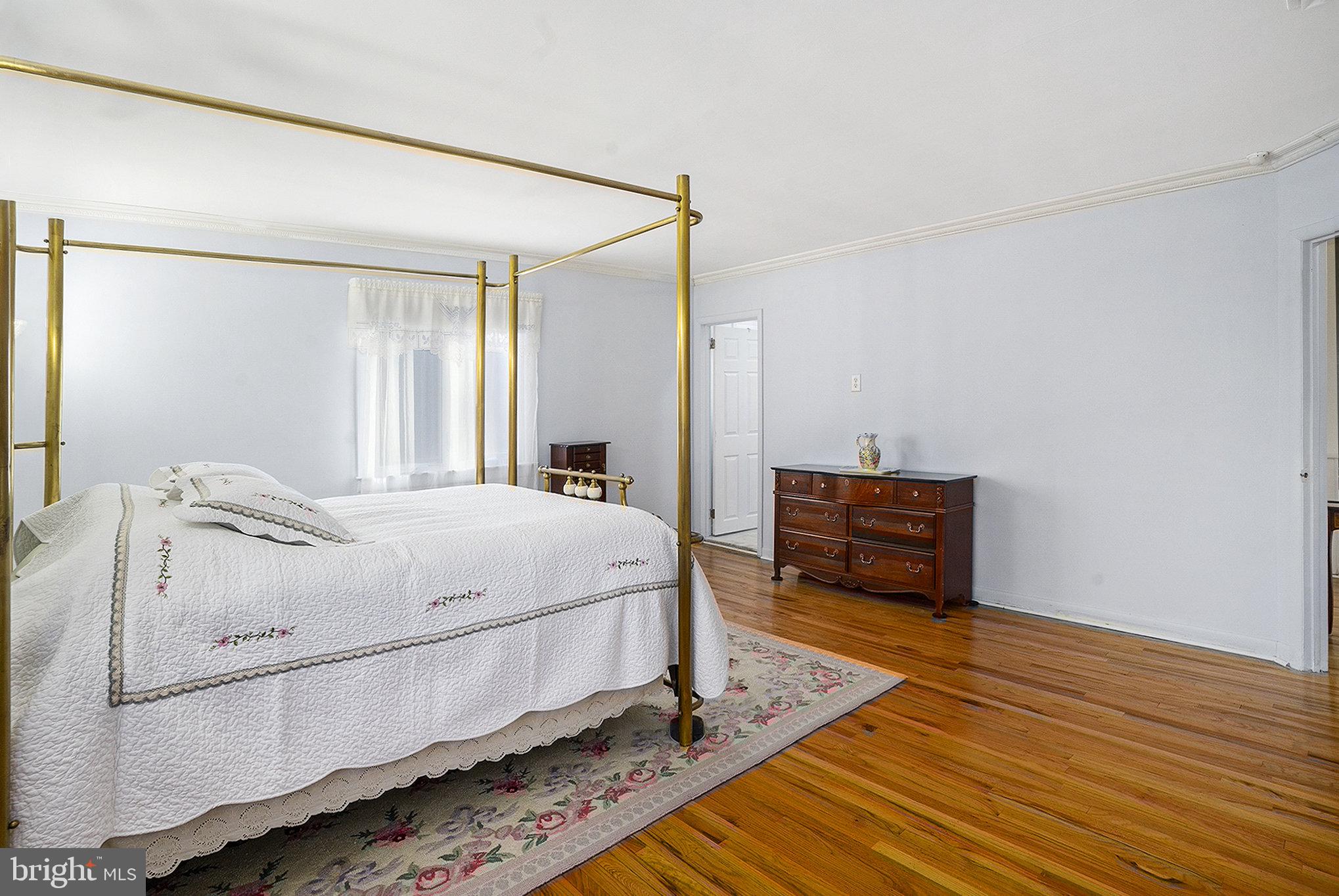 1875 Lippincott Road Huntingdon Valley, PA 19006 - Photo 22 of 46