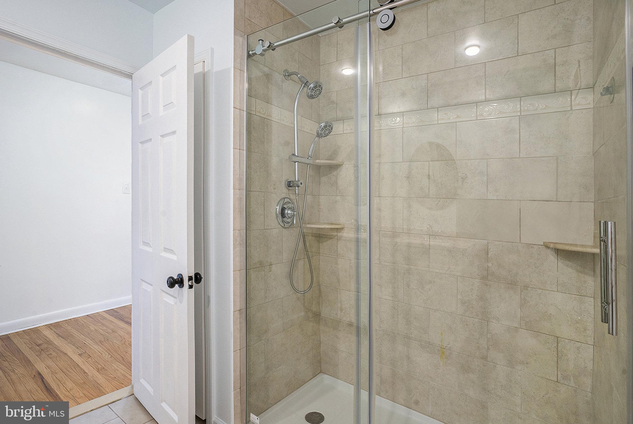 1875 Lippincott Road Huntingdon Valley, PA 19006 - Photo 33 of 46