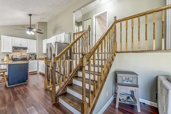 $285,000 | 308 Oak Tree Drive, Clinton, MI 49236