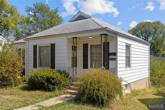 $130,000 | 3548 St Genevieve Lane, St. Ann, MO 63074