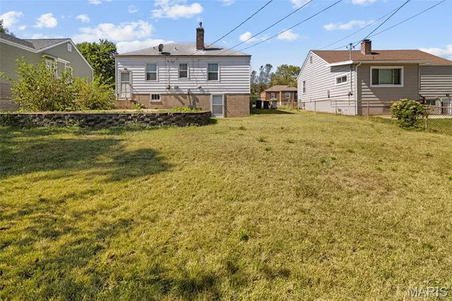 $130,000 | 3548 St Genevieve Lane, St. Ann, MO 63074