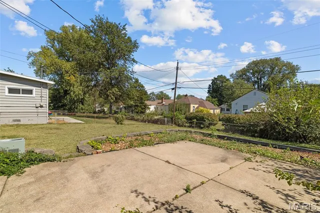 $130,000 | 3548 St Genevieve Lane, St. Ann, MO 63074