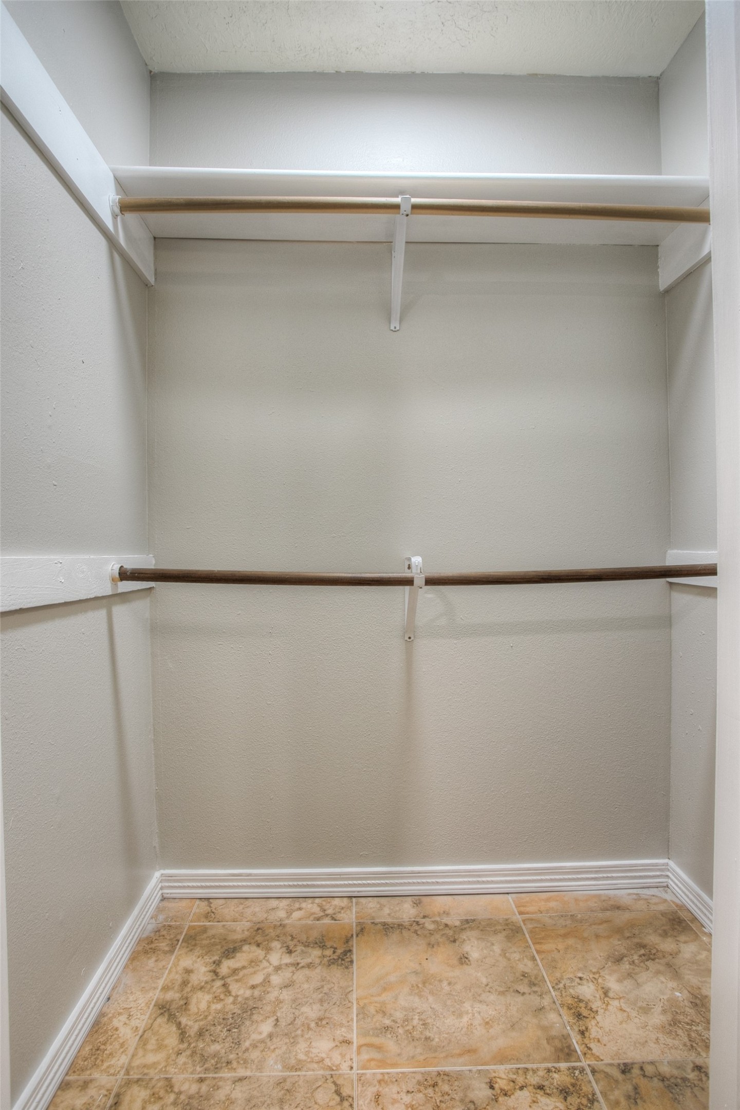 6016 Teas Nursery Road Conroe, TX 77304 - Photo 29 of 50 Walk-in closet in primary ensuite bath.