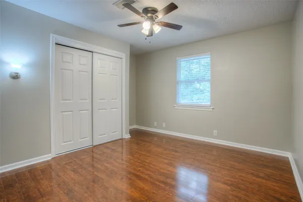 $2,775 | 6016 Teas Nursery Road, Conroe, TX 77304