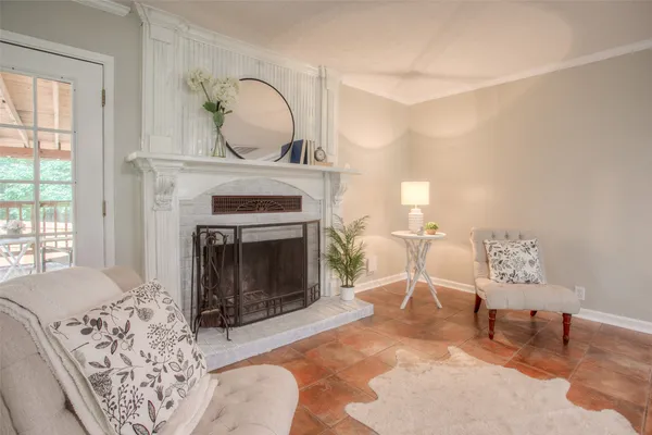 $2,775 | 6016 Teas Nursery Road, Conroe, TX 77304