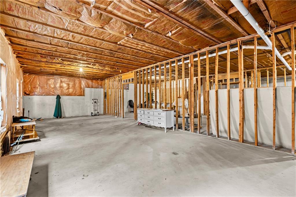 3360 Ennfield Lane Duluth, GA 30096 - Photo 26 of 38 a view of an empty room