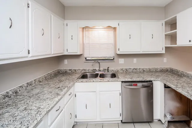 $1,535 | 1876 Rapier Drive, Horn Lake, MS 38637