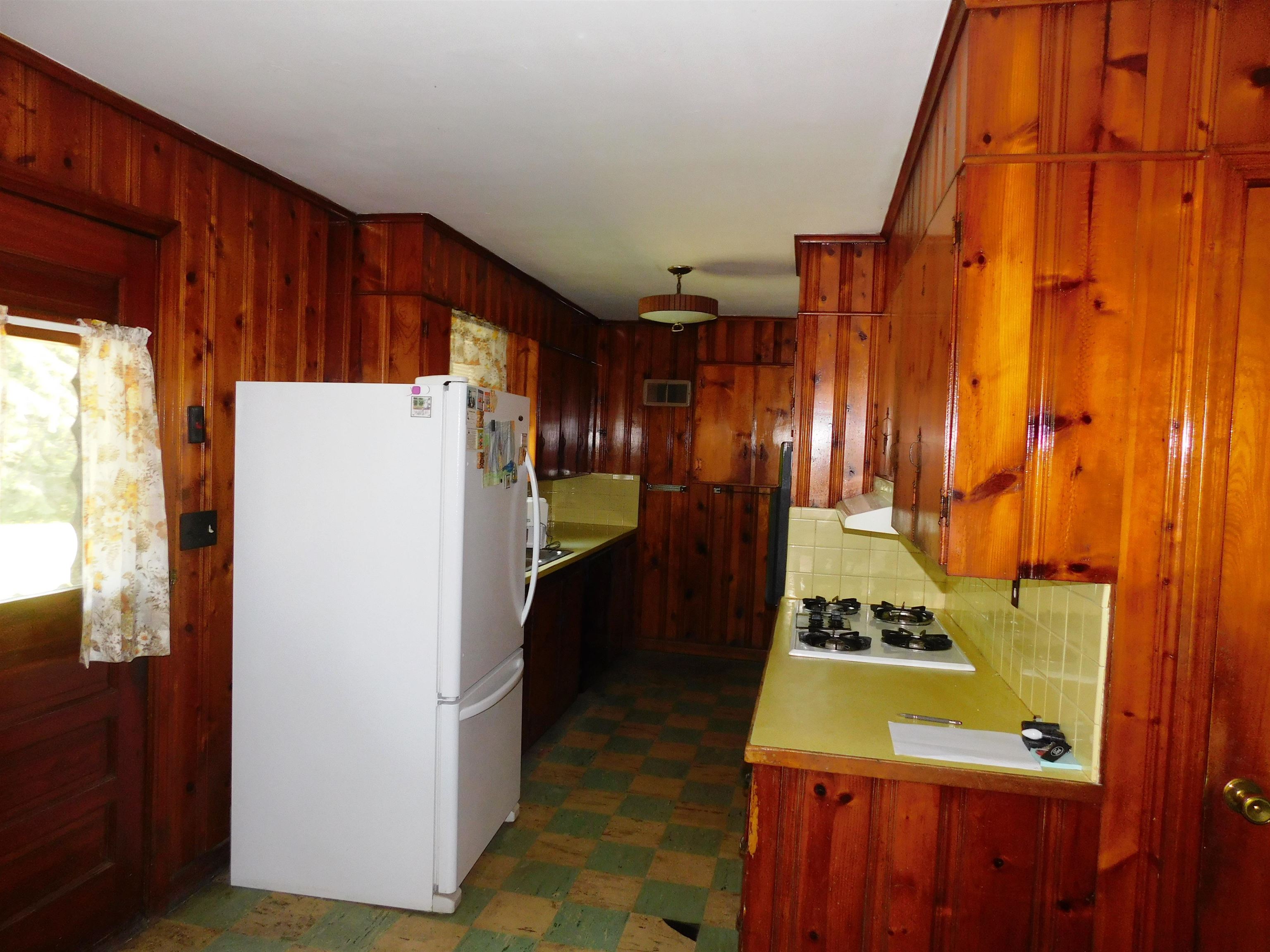 553 Saxtons River Road Rockingham, VT 05101 - Photo 11 of 25