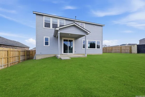 $427,990 | 7230 Walkers Loop, Live Oak, TX 78233