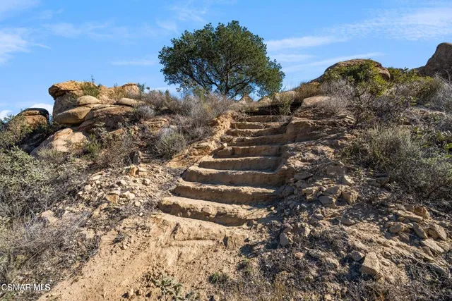 $6,400,000 | 10200 Lilac Lane, Chatsworth, CA 93063