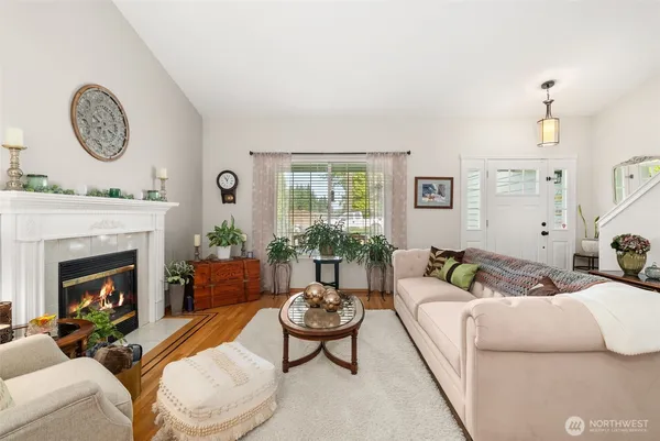 $595,000 | 17502 51st St Court East, Lake Tapps, WA 98391