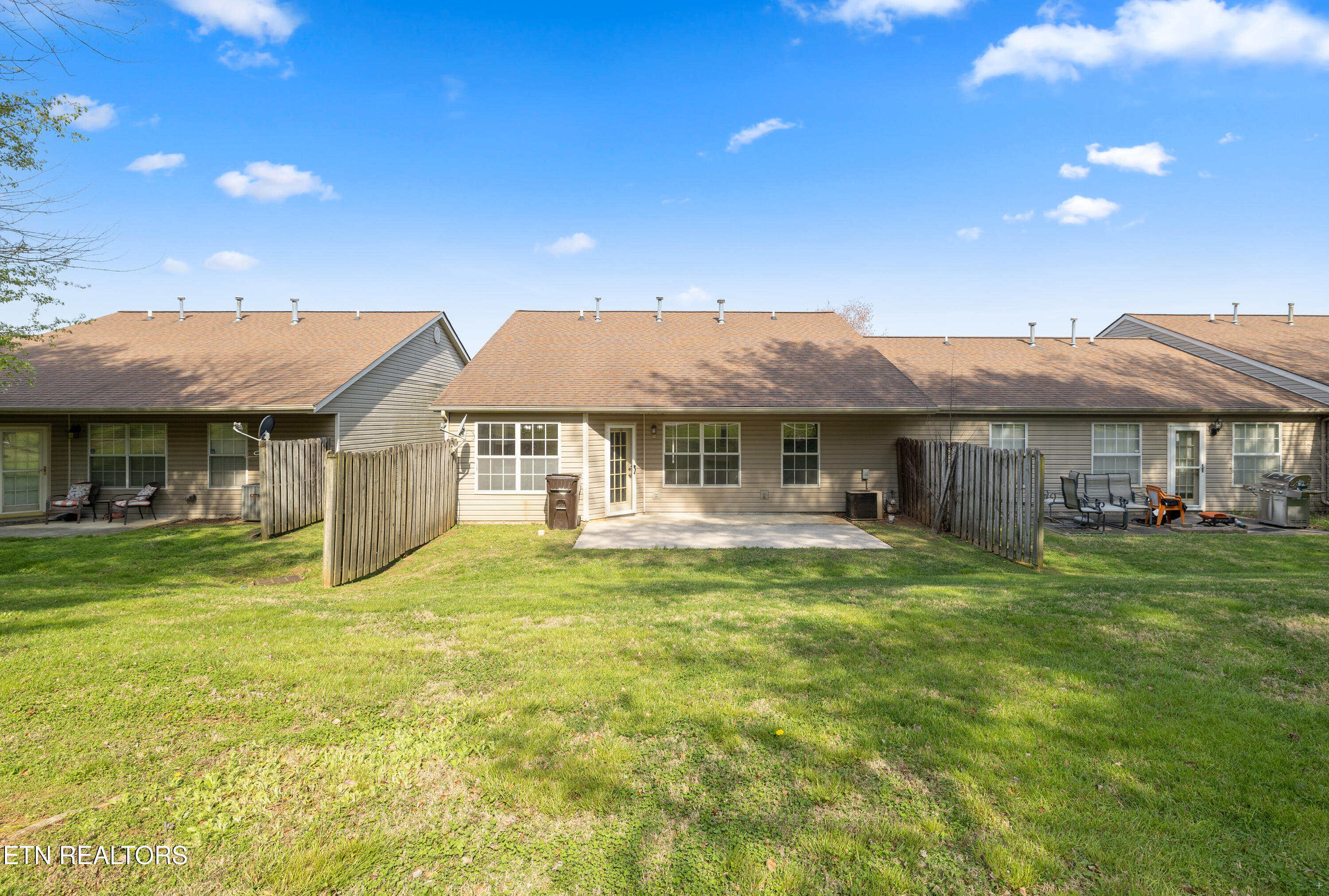 10020 Gate Post Way Knoxville, TN 37931 - Photo 17 of 19 Rear view
