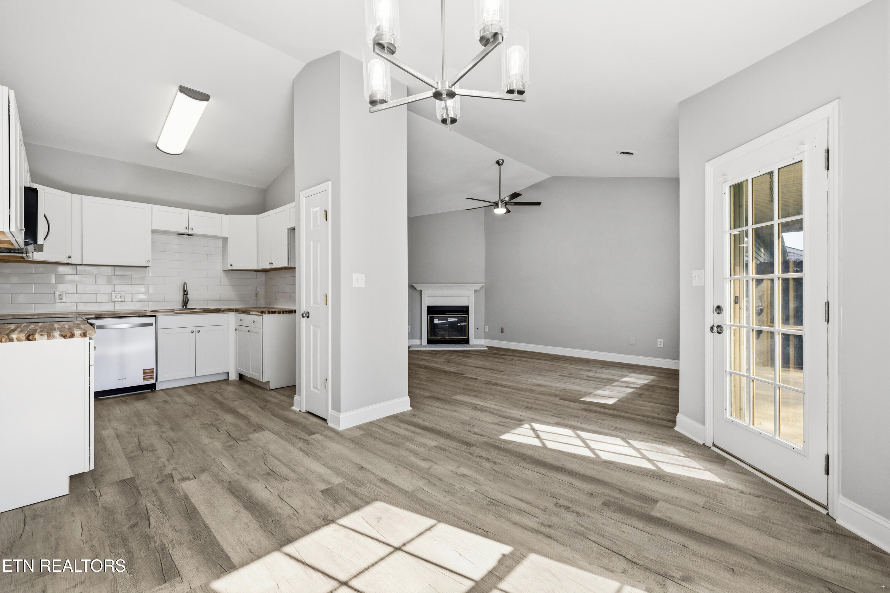 10020 Gate Post Way Knoxville, TN 37931 - Photo 6 of 19 combo areas