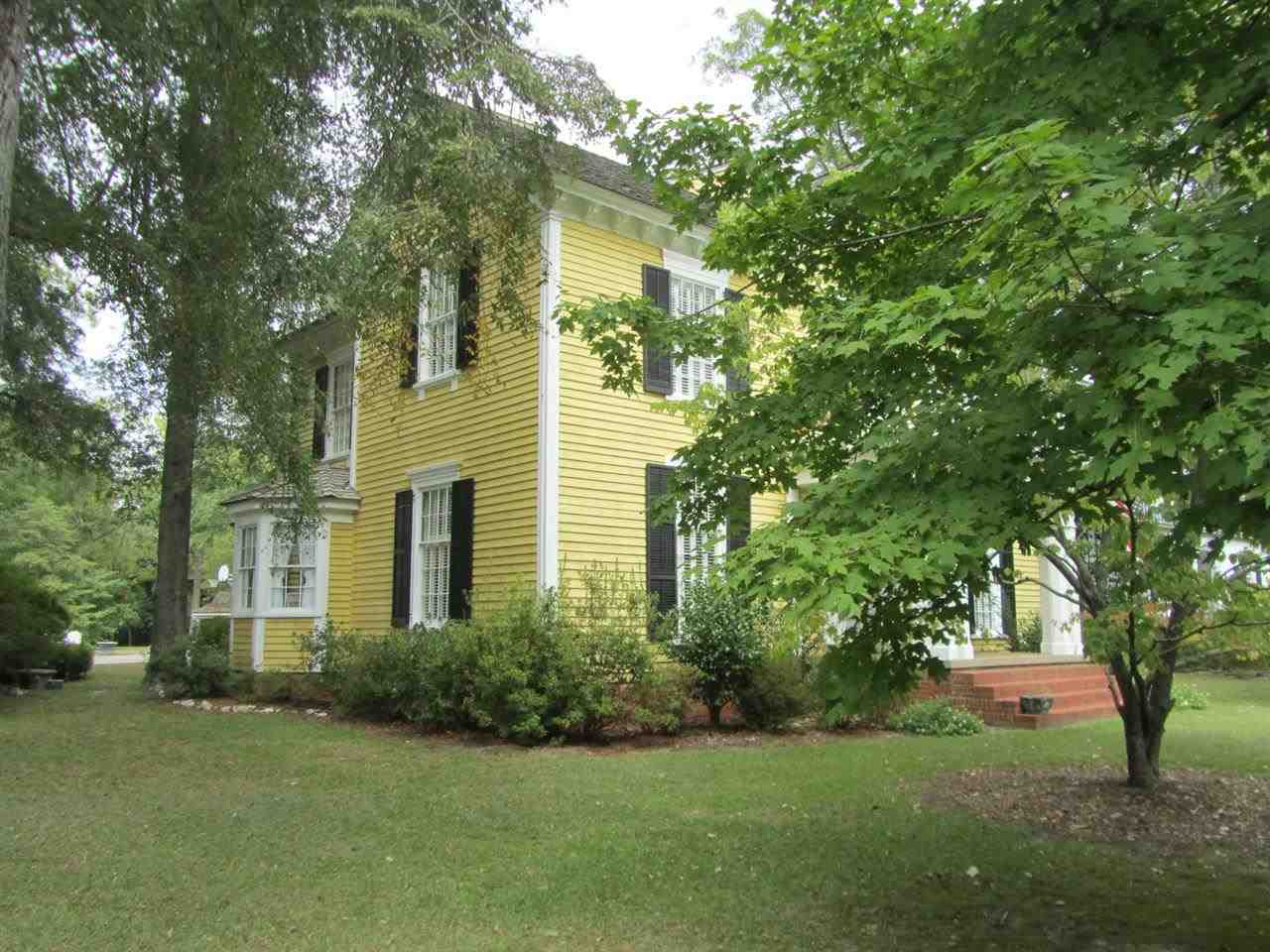 613 Fayetteville Road Rockingham, NC 28379 - Photo 5 of 31 front - side