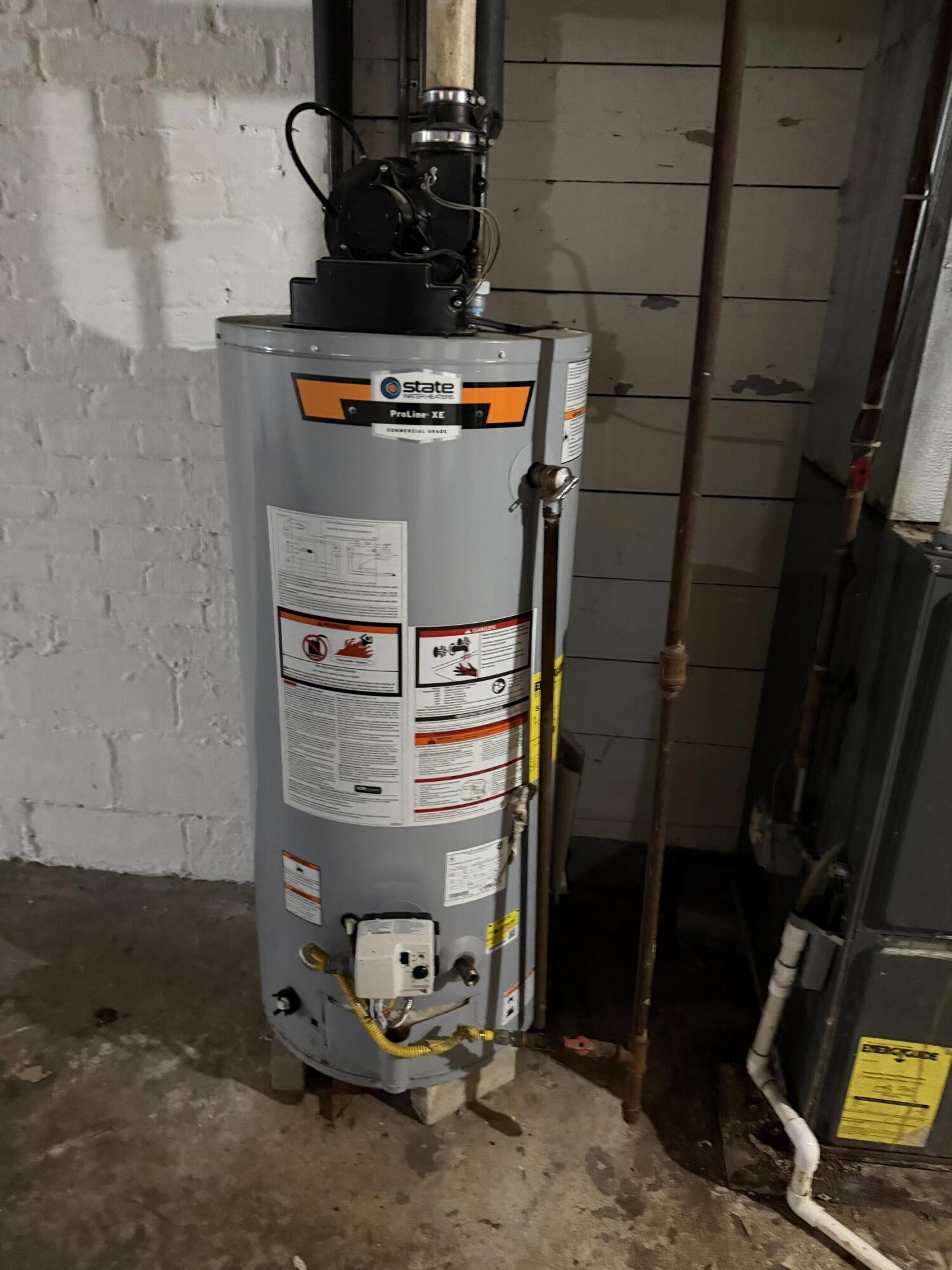 346 Richard Gordon Hatcher Boulevard Gary, IN 46404 - Photo 11 of 14 a close view of water heater