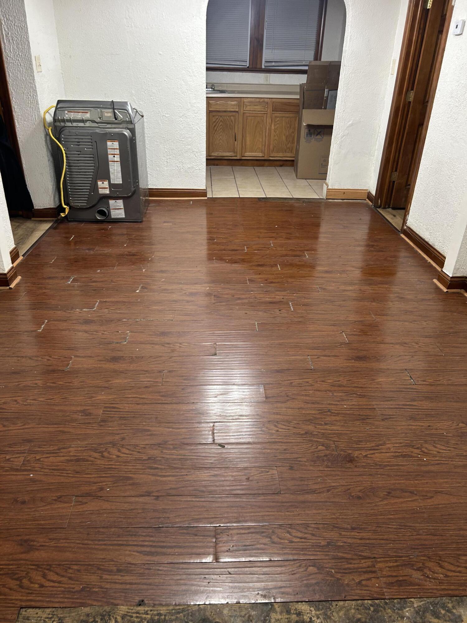 346 Richard Gordon Hatcher Boulevard Gary, IN 46404 - Photo 5 of 14 1500x2000