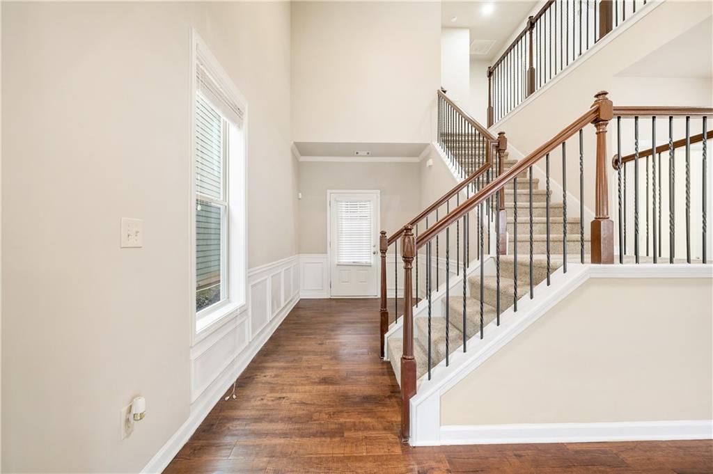 5726 Apple Grove Road Northeast Buford, GA 30519 - Photo 4 of 46