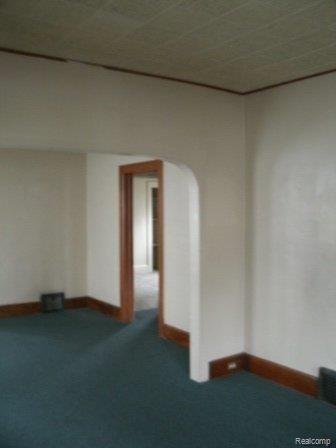 77 Leroy Street River Rouge, MI 48218 - Photo 6 of 25 6-LIVING ROOM 2.JPG