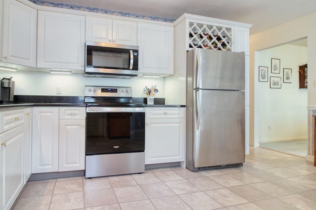 23 Pintail Road, Unit 23 Walpole, MA 02081 - Photo 12 of 42 Gallery Image 12