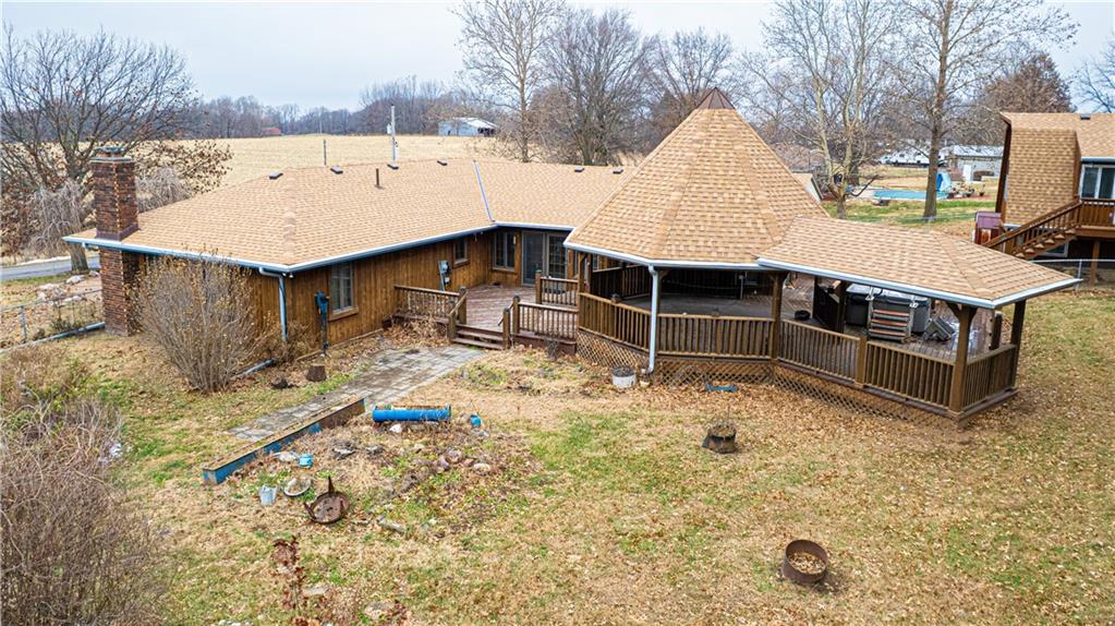 1402 Southeast Moore Road St. Joseph, MO 64504 - Photo 28 of 45