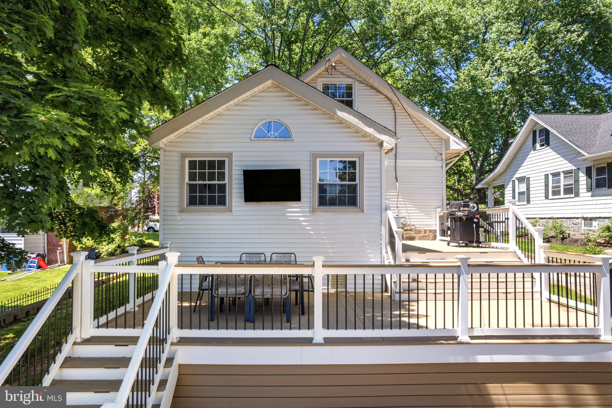 93 Saxer Avenue Springfield, PA 19064 - Photo 42 of 47