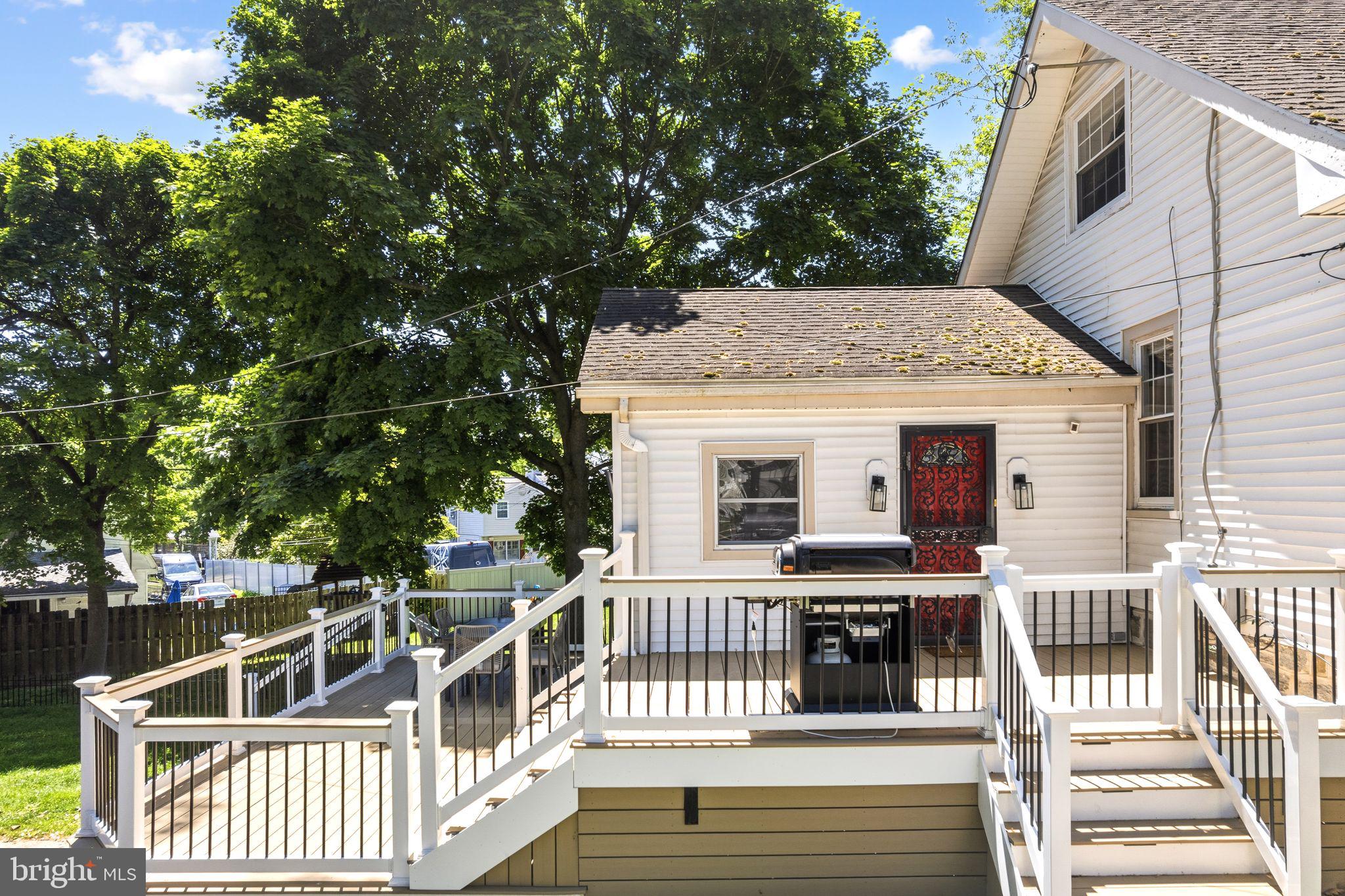 93 Saxer Avenue Springfield, PA 19064 - Photo 44 of 47