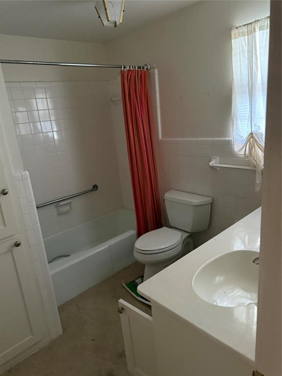 820 Goshen Road Springtown, TX 76082 - Photo 11 of 16