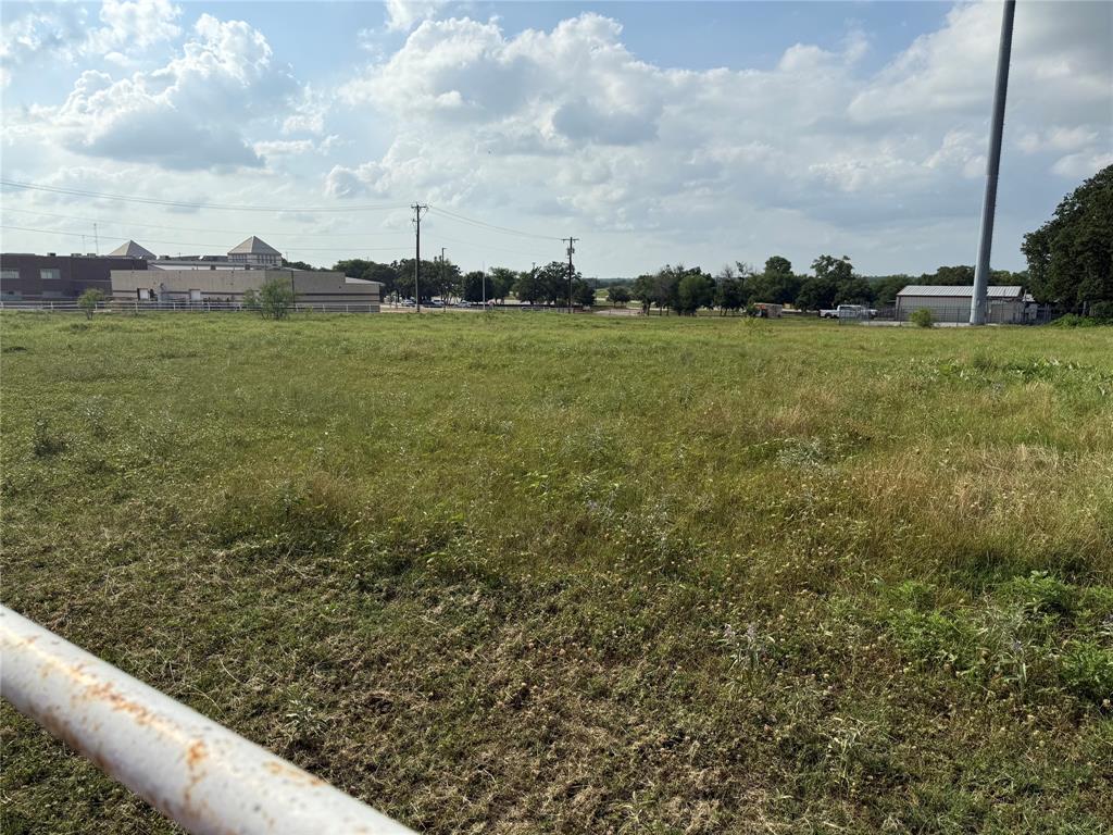 820 Goshen Road Springtown, TX 76082 - Photo 6 of 16