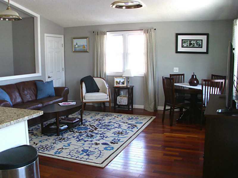 27 Fields View Road Westerly, RI 02808 - Photo 10 of 25 Living Room.