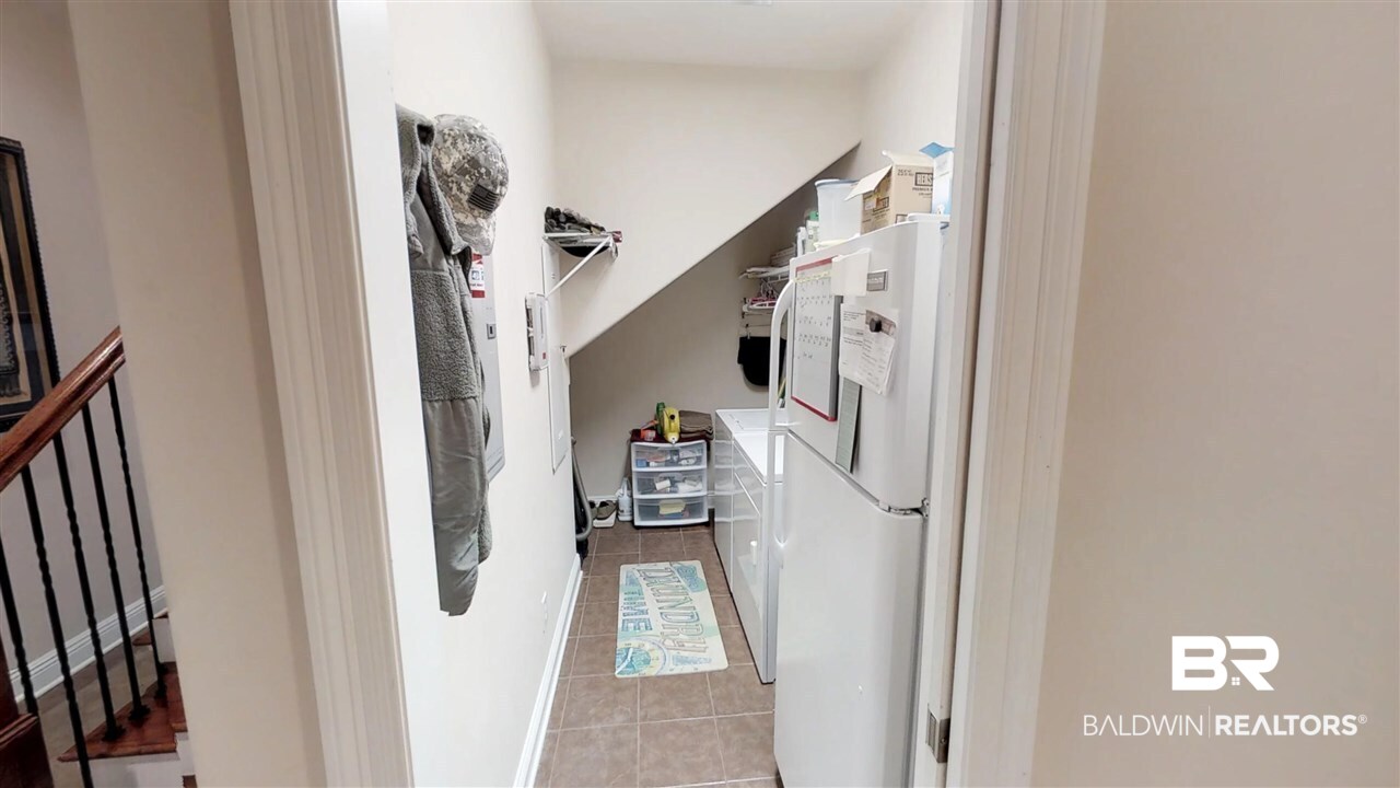 4532 Millhouse Road Gulf Shores, AL 36542 - Photo 32 of 43 Laundry Room